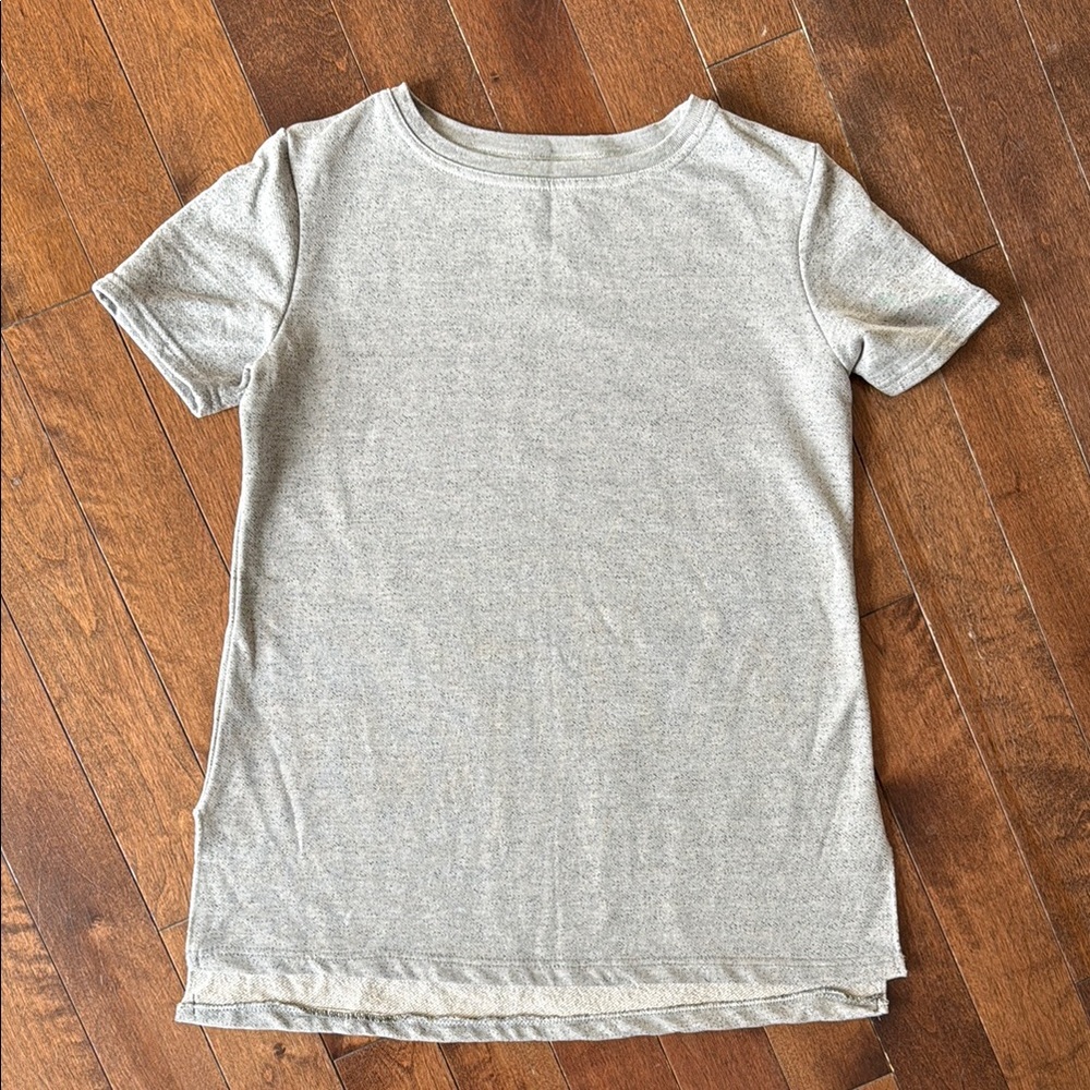 NWOT Blondie Apparel short sleeved Magnolia Tee
